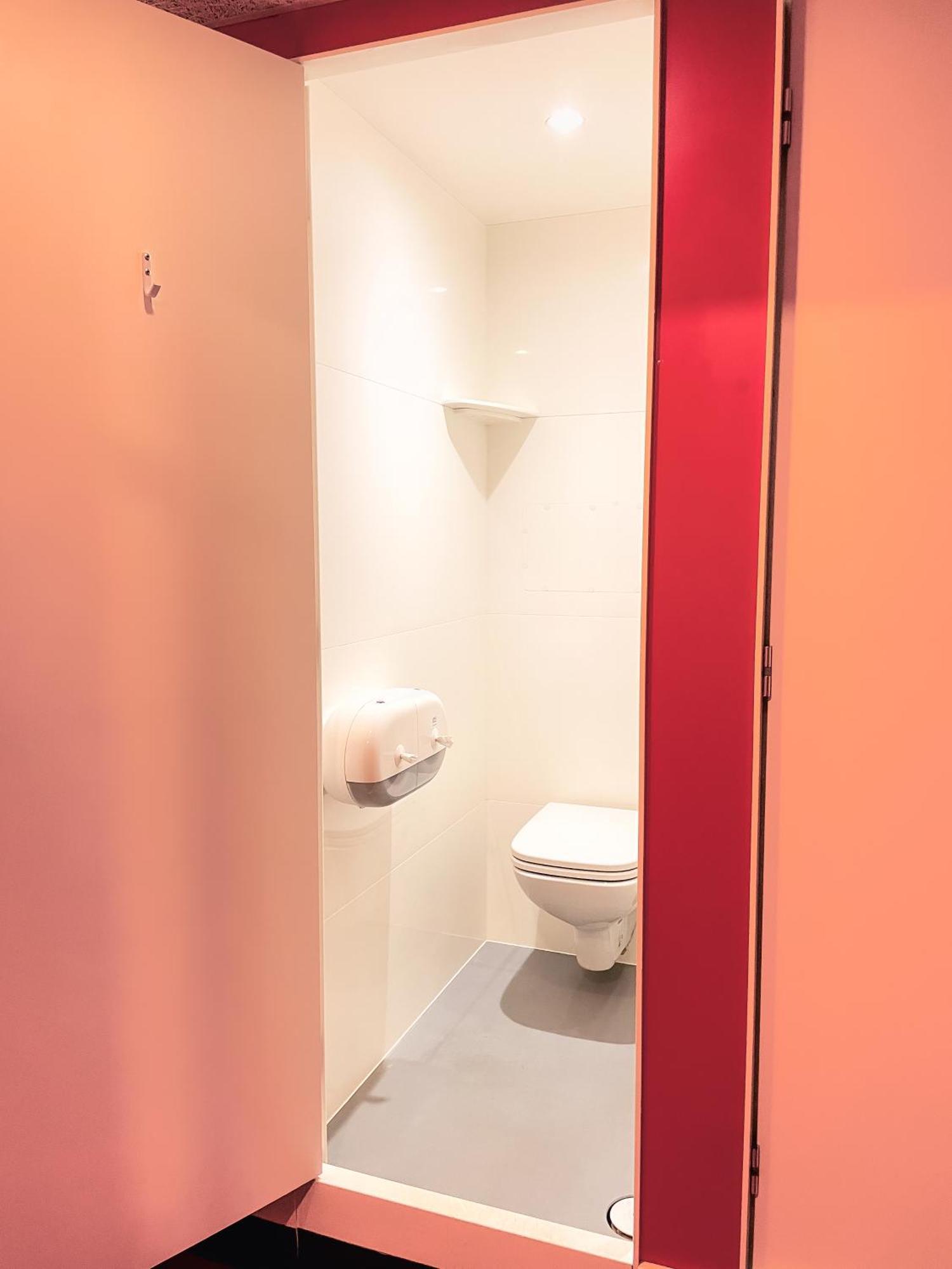 Bed in een Vrouwenslaapzaal met 4 Bedden